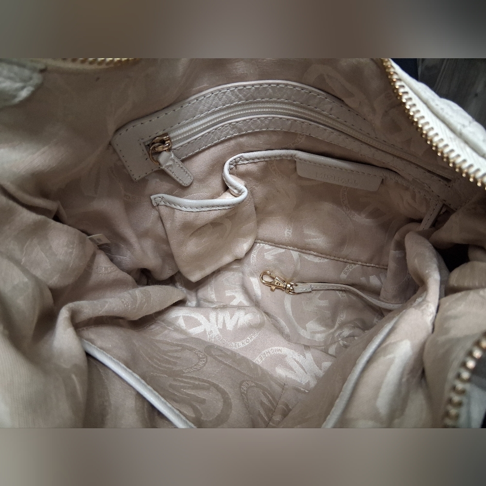Michael Kors Cream Leather Satchel with Gold Hardware - Picture 10 of 12